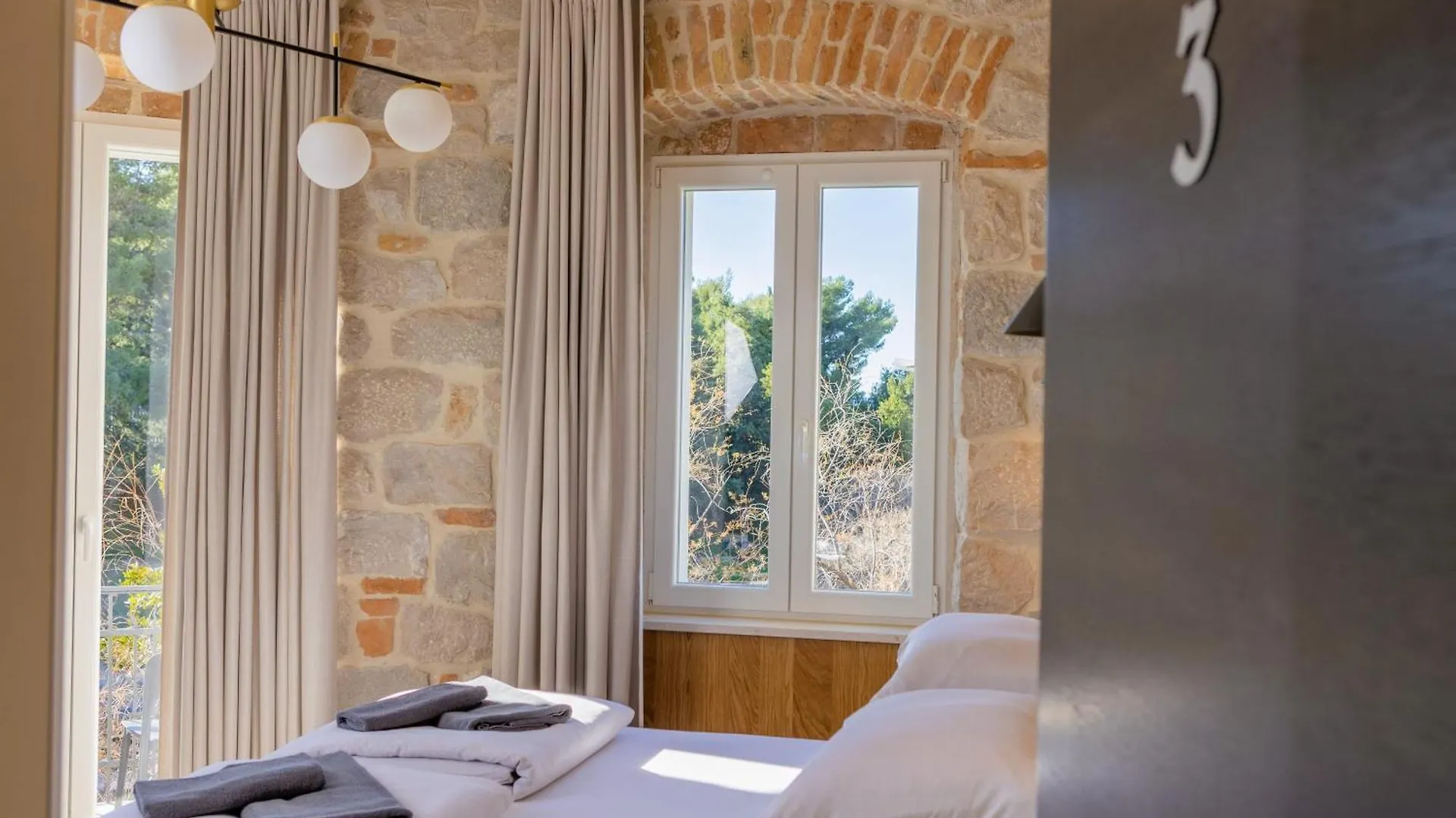 East Coast Deluxe Rooms Split Oda ve Kahvaltı