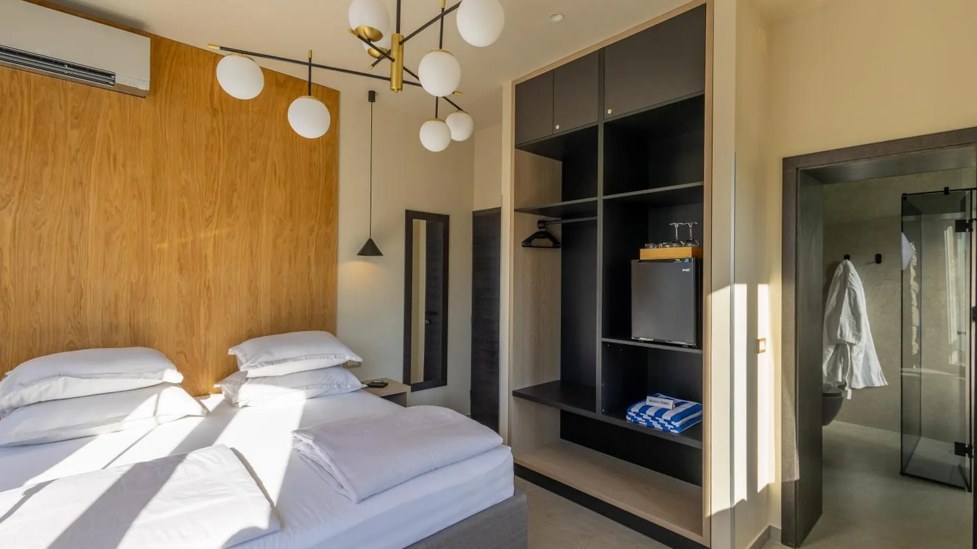 Oda ve Kahvaltı East Coast Deluxe Rooms Split