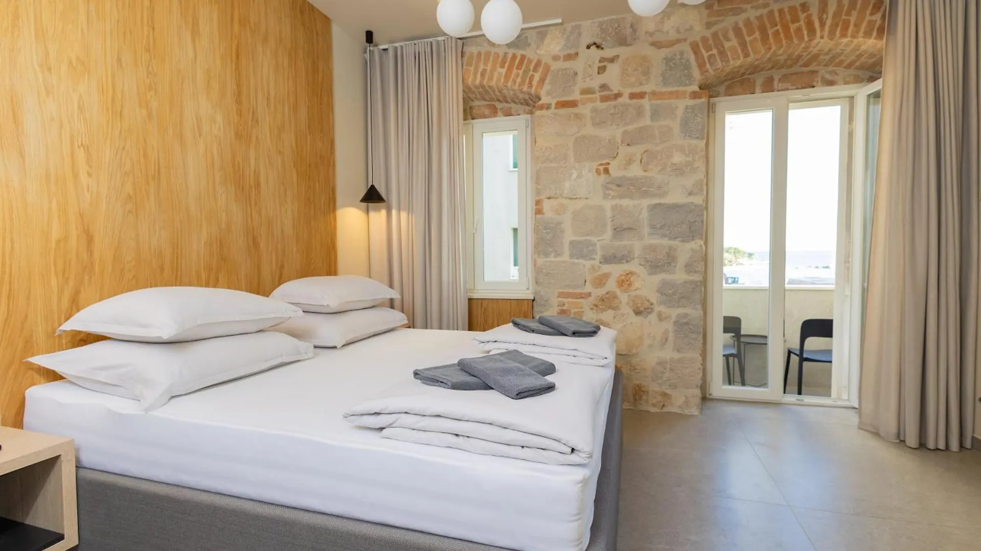 Oda ve Kahvaltı East Coast Deluxe Rooms Split
